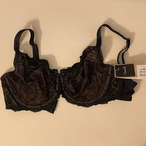 NWT Chantelle lace bra